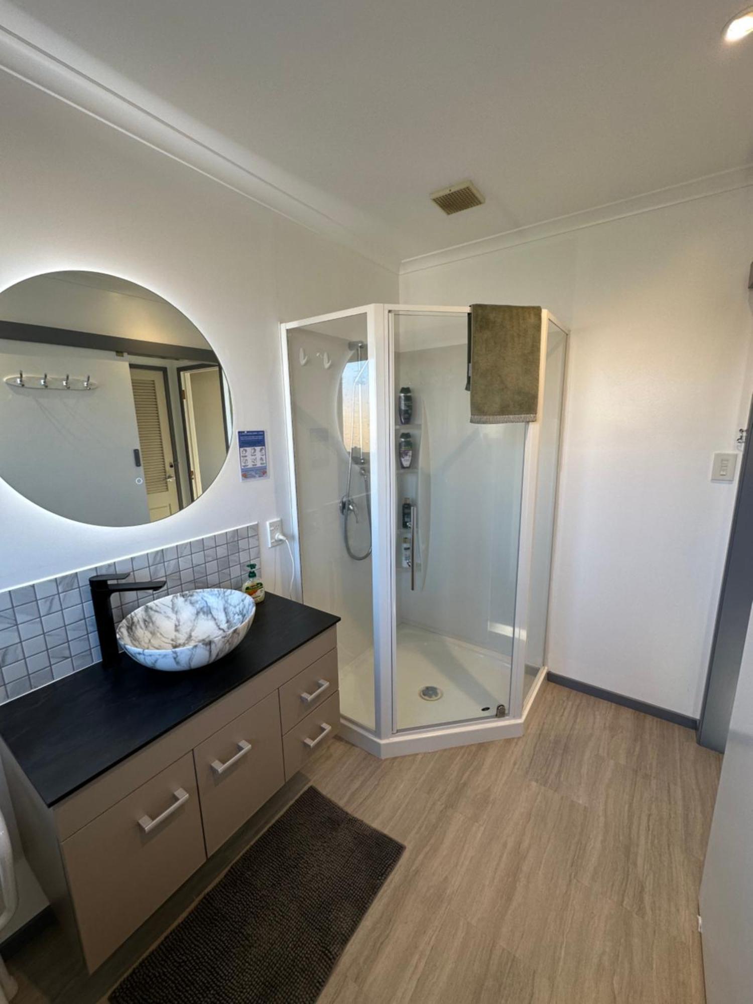 Glamis Ave Shared Home B&B New Plymouth Eksteriør bilde